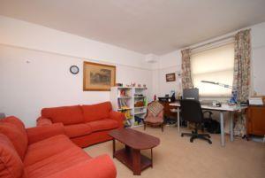 DOMLO_000051_10.jpg