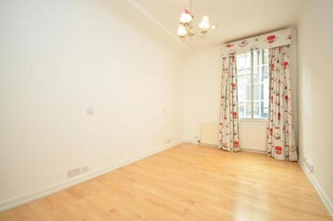 50 Queen&#39;s Gate Mews Bed 2 KF.jpg