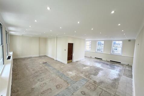 14_LEMAN STREET ROOM FLOOR 3.jpg