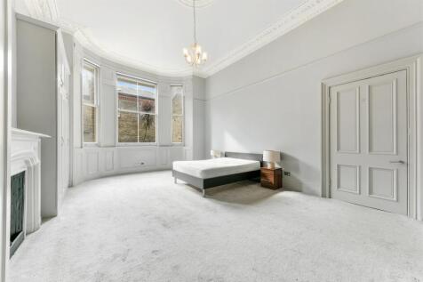 ROLAND GARDENS, 1 (4).jpg