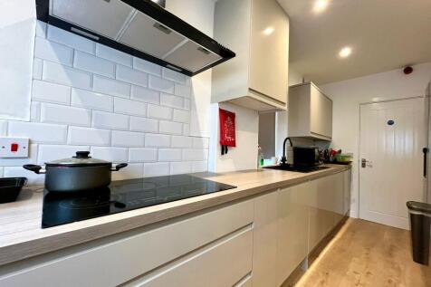 Communal Kitchen