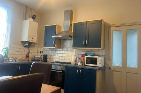 Communal Kitchen