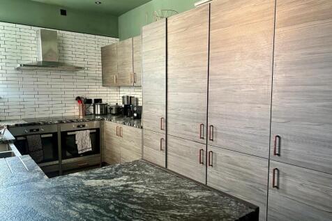 Communal Kitchen