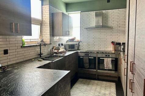 Communal Kitchen