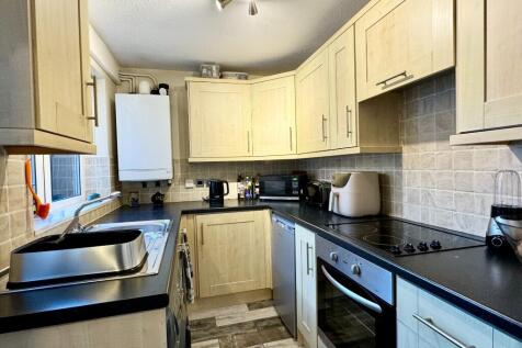 Communal Kitchen 