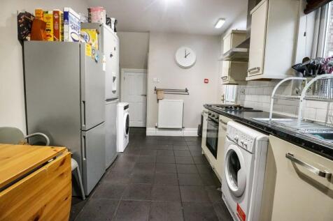 Communal Kitchen