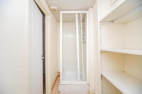 Ensuite Shower