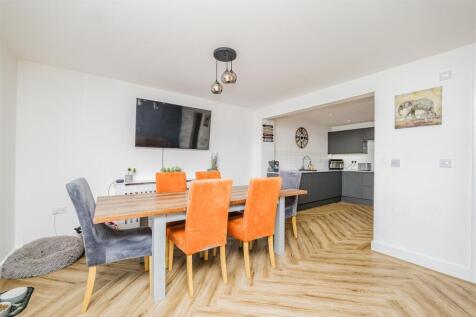 Kitchen/Reception Room