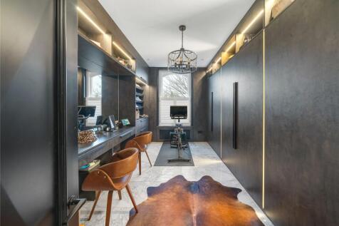 Dressing Room