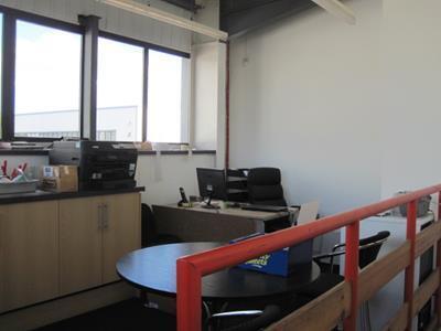 Photo 5