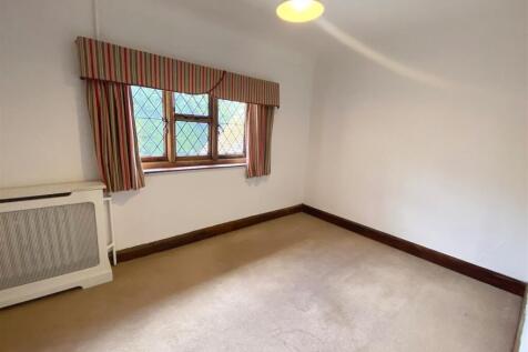 Bedroom 3.jpg