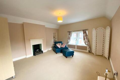 Bedroom One.jpg