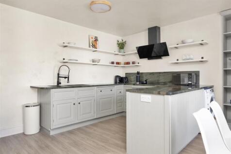 Communal Kitchen