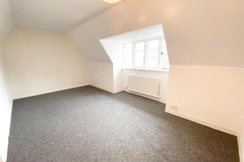 Bedroom One.jpg