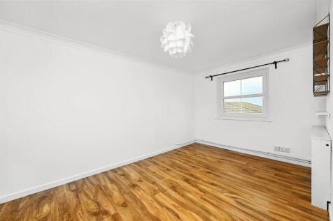 5 Millfield TN402AR (1).jpg