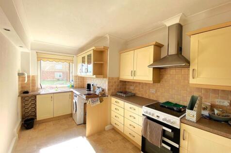 4 Tobago - Kitchen.jpg