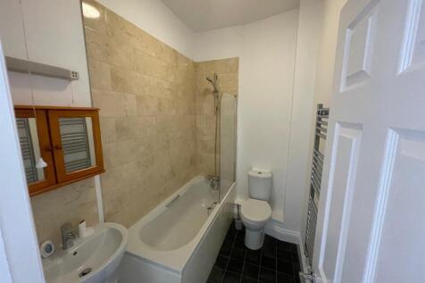 Bathroom.jpg