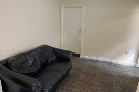 Lounge_Photo1_279...