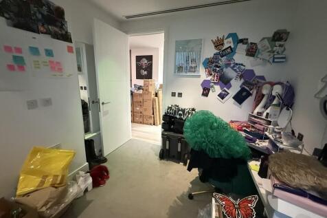 Photo 03-11-2025,...