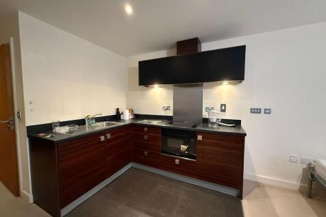 PHOTO-2025-11-06-...