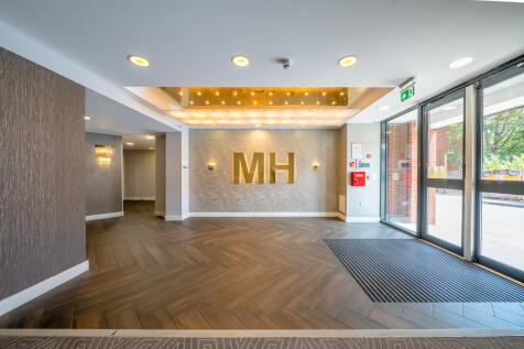 Maddison House000...