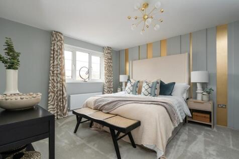 Plenty of space for bedroom furniture