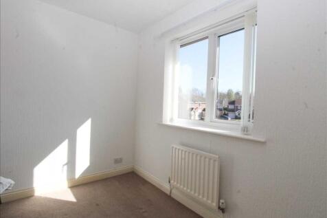 Bedroom 2 (  Front )
