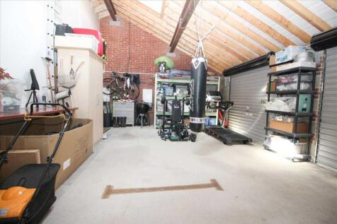 Integral Garage