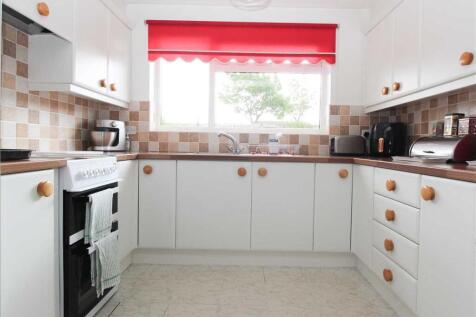 Kitchen /