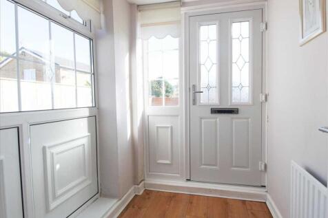 ENTRANCE PORCH