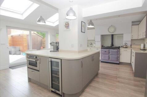 Family Room/Kitchen