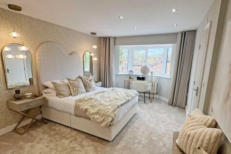 Eg Master Bedroom