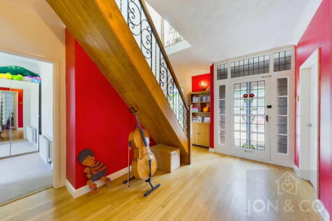 Property Image 16