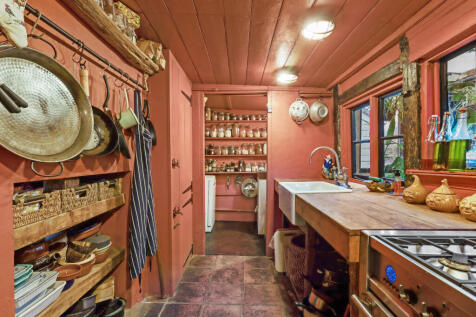 Kitchen IMG_1995
