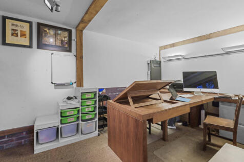 Office Level 1 IMG_2025
