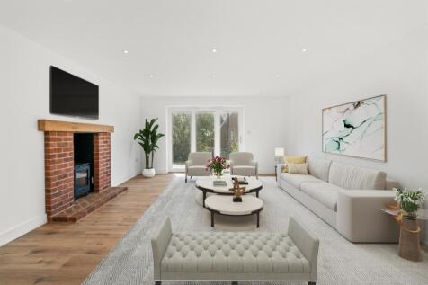 Staged photo - 2 Highfield Lodge