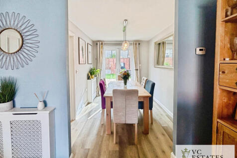 Open Flow Dining Room