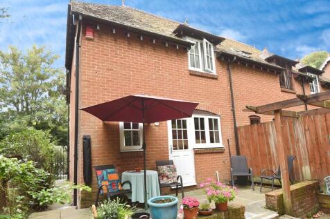 Rear Aspect &amp; Side Access