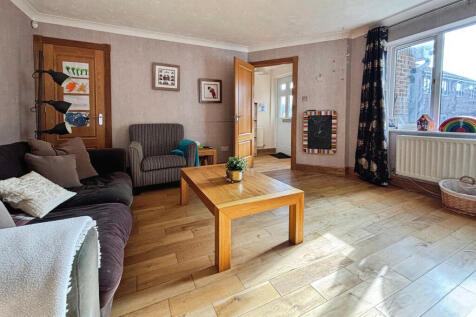 Lounge to front door view