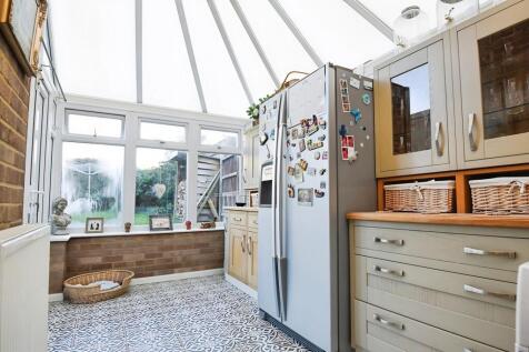 Conservatory/ Utility