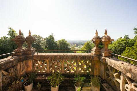 Burwalls, Bridge Road Balcony.jpg