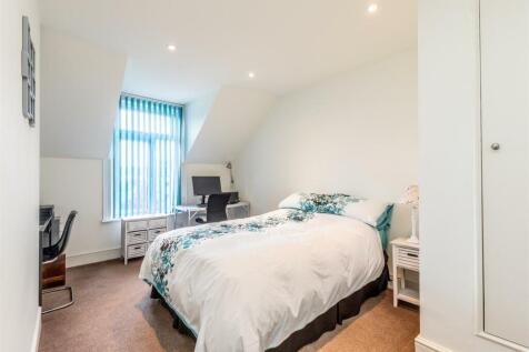 Westbury Road, Westbury on Trym Bed 2.jpg