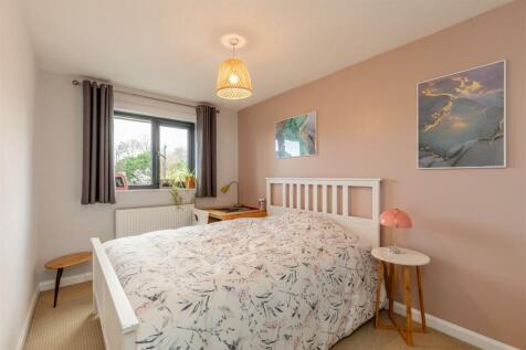 Sates Way, Henleaze Bed 2.jpg