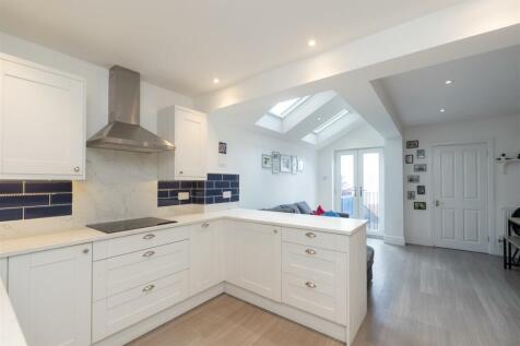 20 Laxey Road, Horfield Kitchen 3.jpg