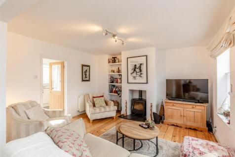 Westbury Lane Living Room 4.jpg