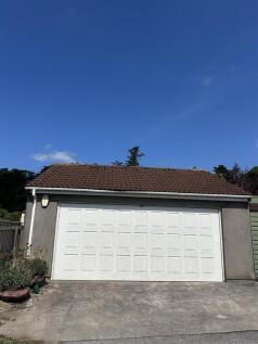 Garage edit.jpg