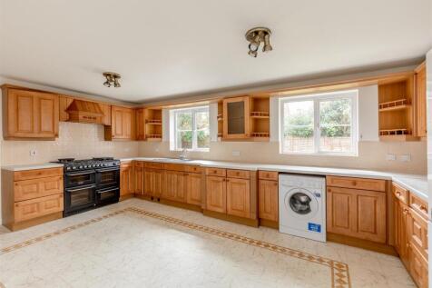 Home Farm Way, Easter Compton Kitchen.jpg