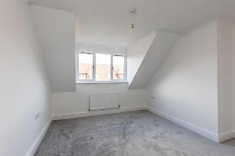 Courville Close, Alveston Bed 2.jpg