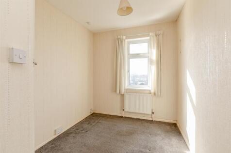 Maple Road, Horfield Bed 2.jpg