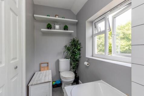 Sunny Hill, Sea Mills Bathroom 2.jpg